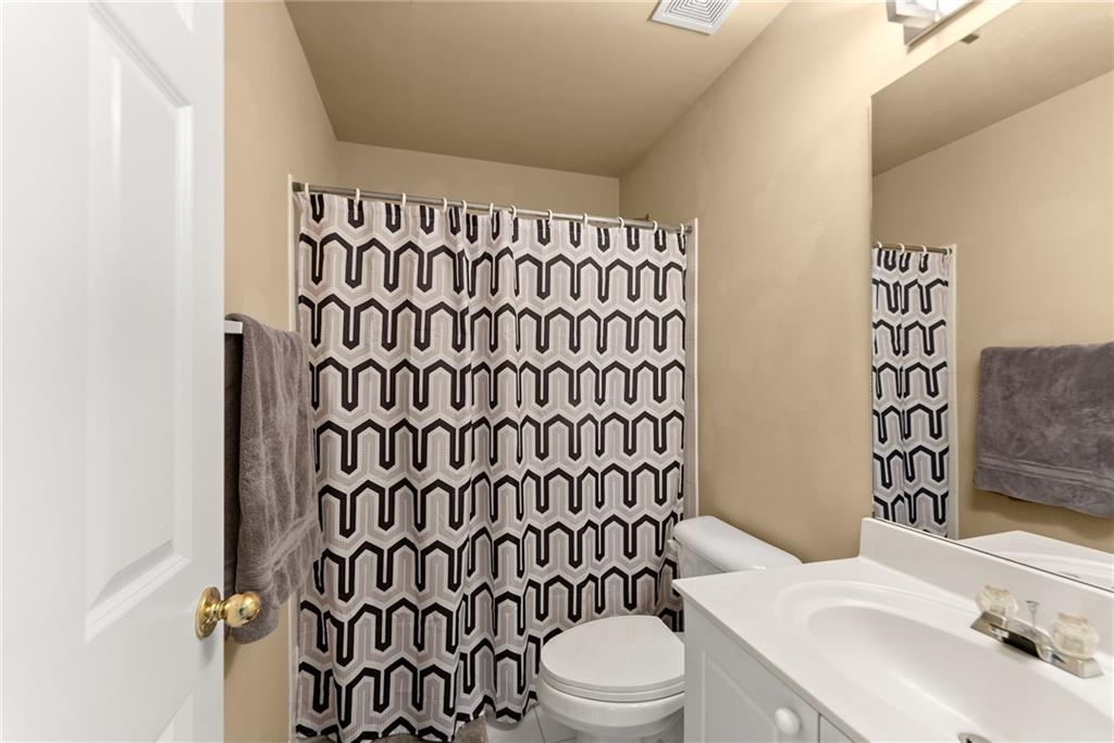 Buford, Georgia, 30518, United States, 4 Bedrooms Bedrooms, ,4 BathroomsBathrooms,Residential,For Sale,1990419