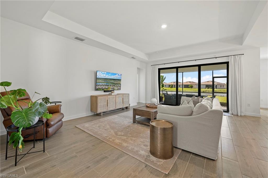 Fort Myers, Florida, 33913, United States, 4 Bedrooms Bedrooms, ,3 BathroomsBathrooms,Residential,For Sale,1988149