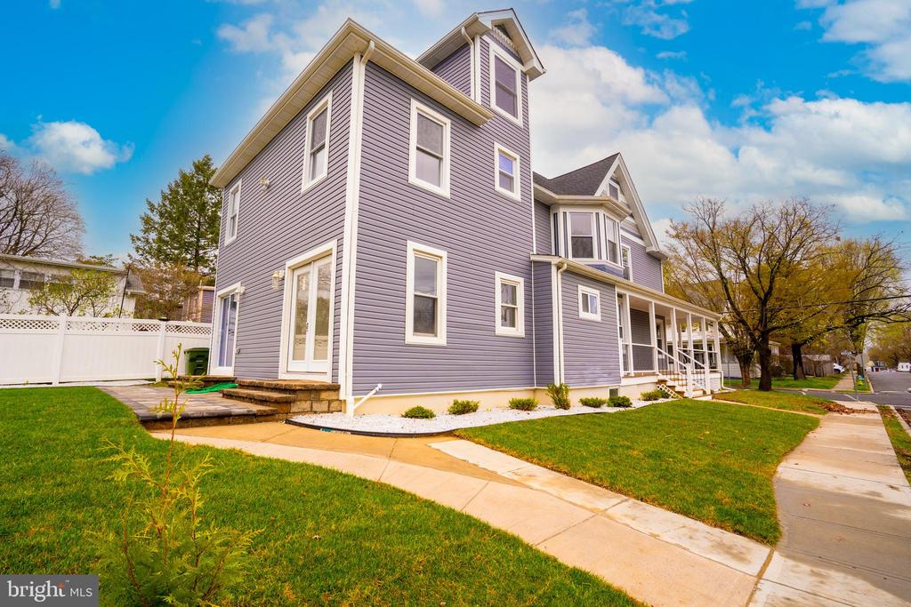 Hightstown, New Jersey, 08520, United States, 7 Bedrooms Bedrooms, ,5 BathroomsBathrooms,Residential,For Sale,1938166