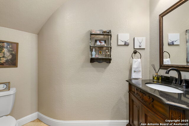 Boerne, Texas, 78015, United States, 5 Bedrooms Bedrooms, ,5 BathroomsBathrooms,Residential,For Sale,1784913