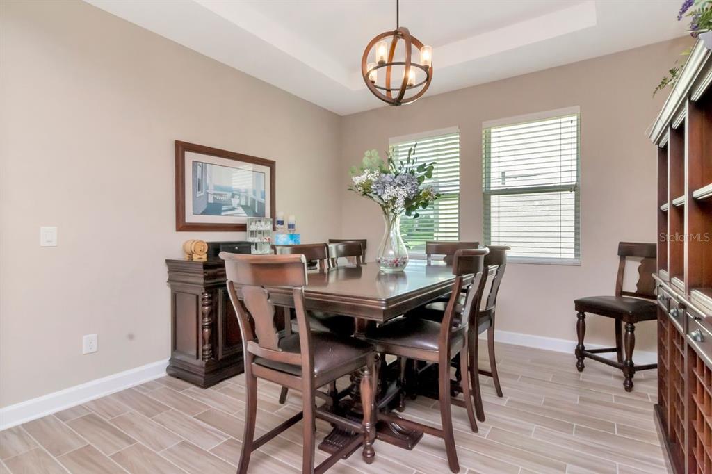 Bradenton, Florida, 34212, United States, 4 Bedrooms Bedrooms, ,4 BathroomsBathrooms,Residential,For Sale,1908693
