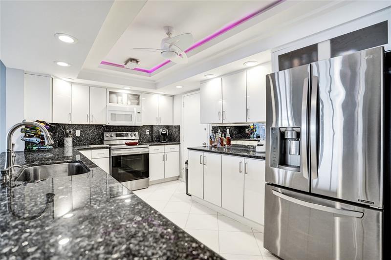 Hillsboro Beach, Florida, 33062, United States, 2 Bedrooms Bedrooms, ,2 BathroomsBathrooms,Residential,For Sale,1991245