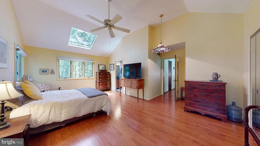 Medford, New Jersey, 08055, United States, 4 Bedrooms Bedrooms, ,4 BathroomsBathrooms,Residential,For Sale,1982582