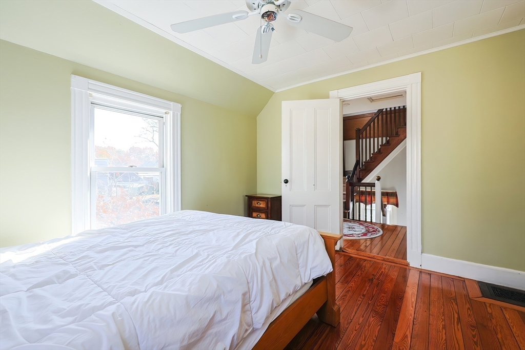Boston, Massachusetts, 02136, United States, 4 Bedrooms Bedrooms, ,2 BathroomsBathrooms,Residential,For Sale,1944932