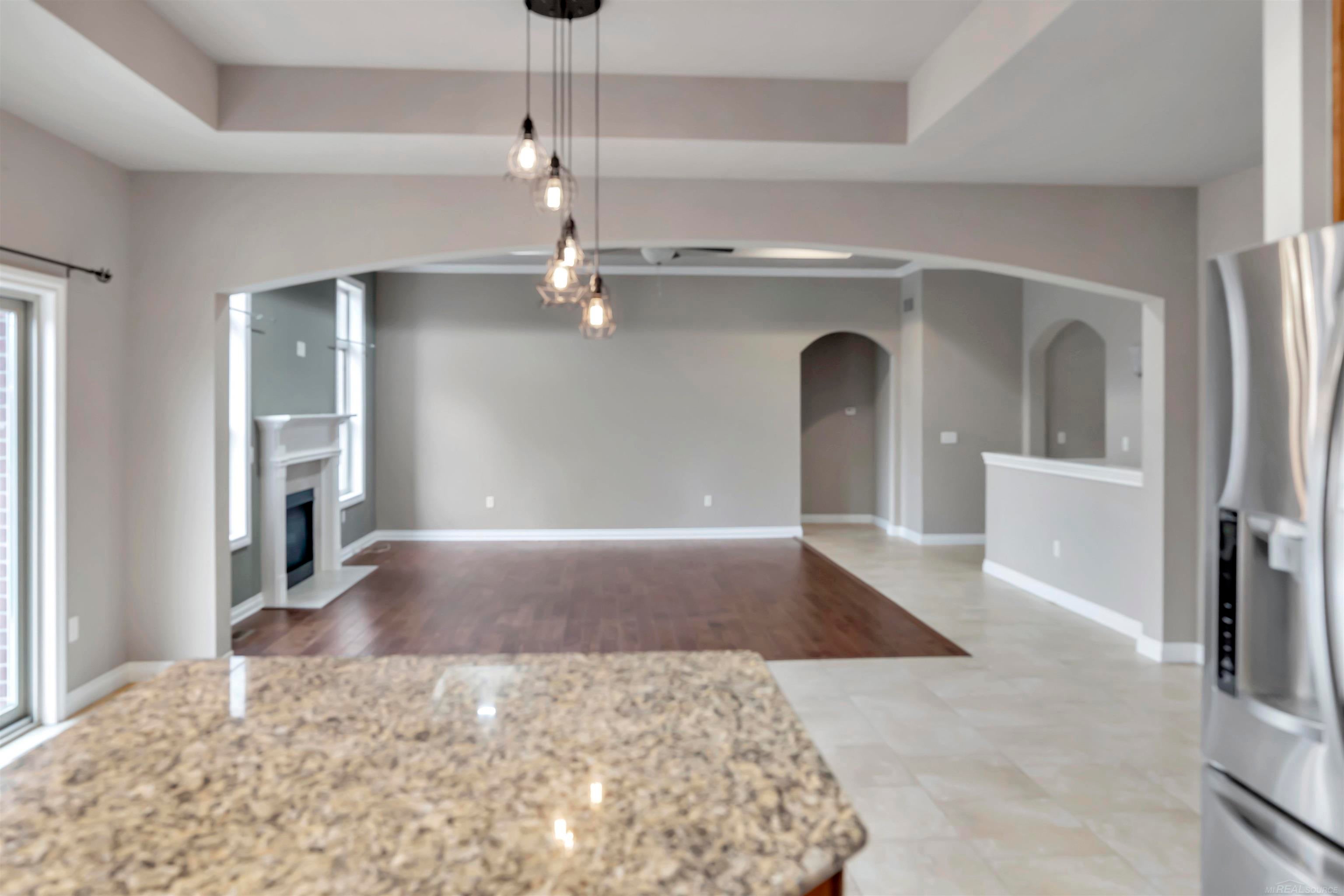 Macomb, Michigan, 48042, United States, 3 Bedrooms Bedrooms, ,3 BathroomsBathrooms,Residential,For Sale,2002873