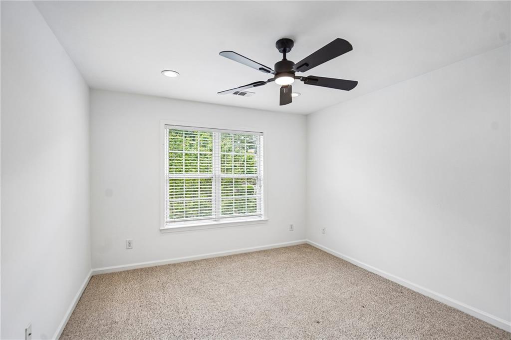 Suwanee, Georgia, 30024, United States, 5 Bedrooms Bedrooms, ,4 BathroomsBathrooms,Residential,For Sale,2040152
