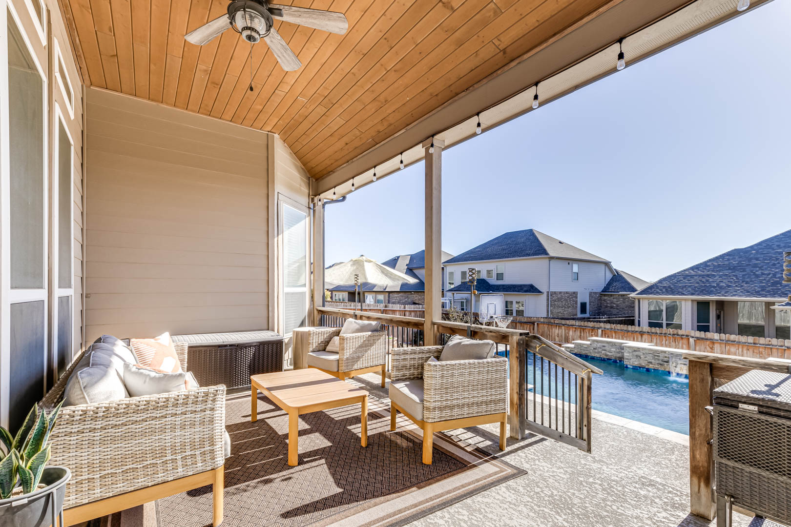 Cibolo, Texas, 78108, United States, 5 Bedrooms Bedrooms, ,4 BathroomsBathrooms,Residential,For Sale,2012398