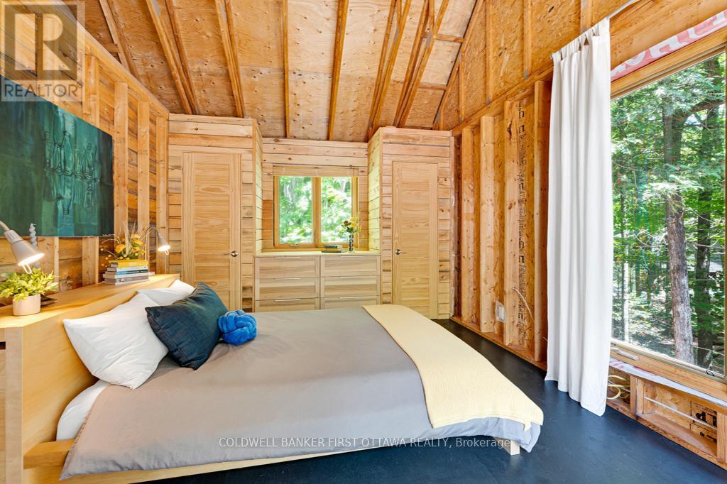 FRONTENAC (FRONTENAC NORTH), Ontario, K0H 2J0, CA, 3 Bedrooms Bedrooms, ,1 BathroomBathrooms,Residential,For Sale,1901369