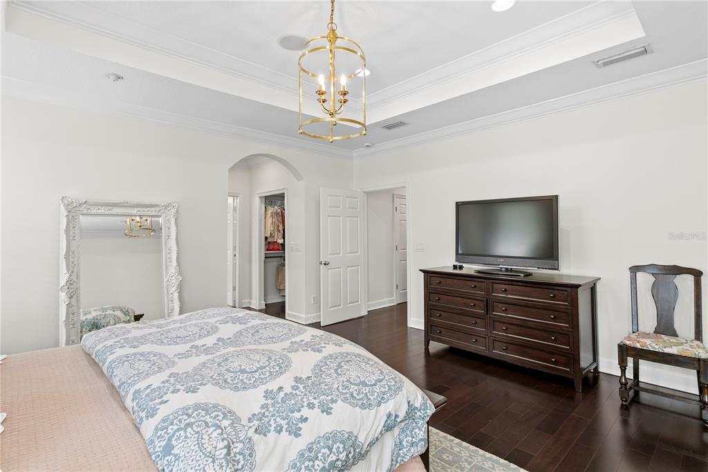 Tampa, Florida, 33629, United States, 4 Bedrooms Bedrooms, ,4 BathroomsBathrooms,Residential,For Sale,1885356