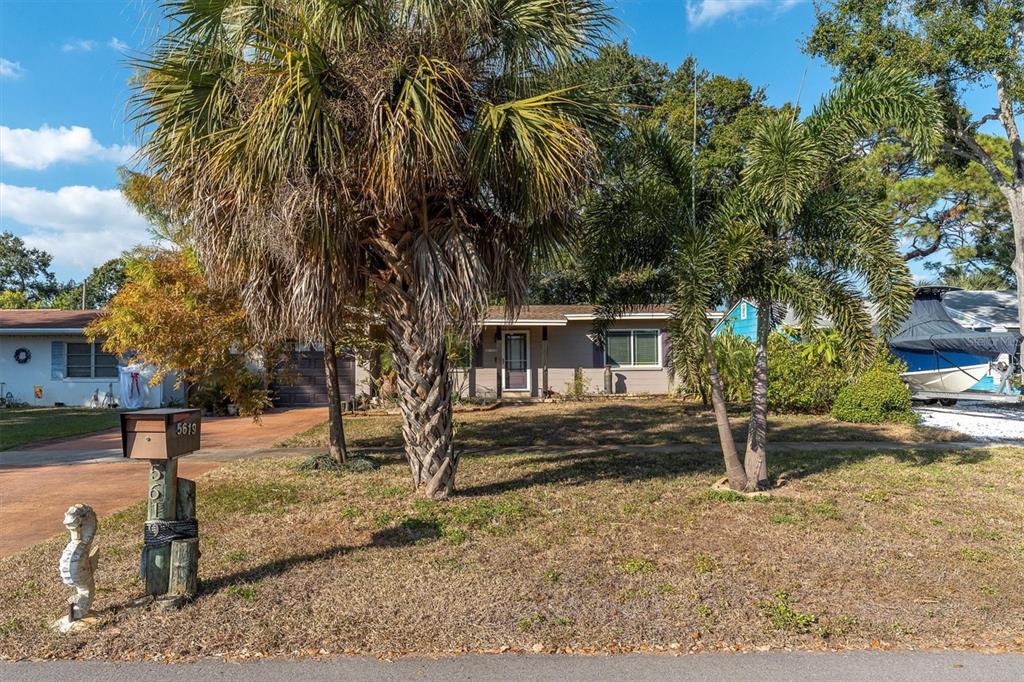 Gulfport, Florida, 33707, United States, 3 Bedrooms Bedrooms, ,1 BathroomBathrooms,Residential,For Sale,1997184