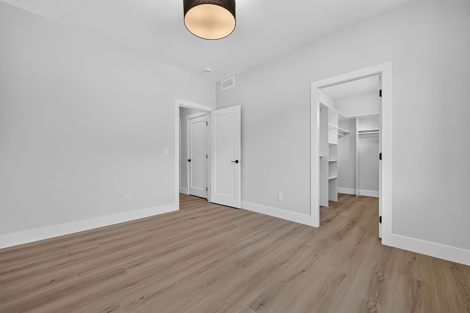  Stylish New Home - 物件實景