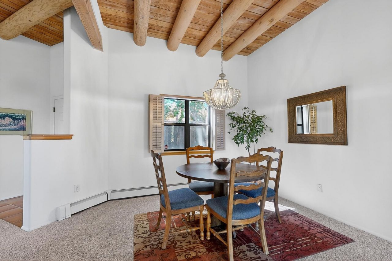 Santa Fe, New Mexico, 87507, United States, 3 Bedrooms Bedrooms, ,2 BathroomsBathrooms,Residential,For Sale,1955311