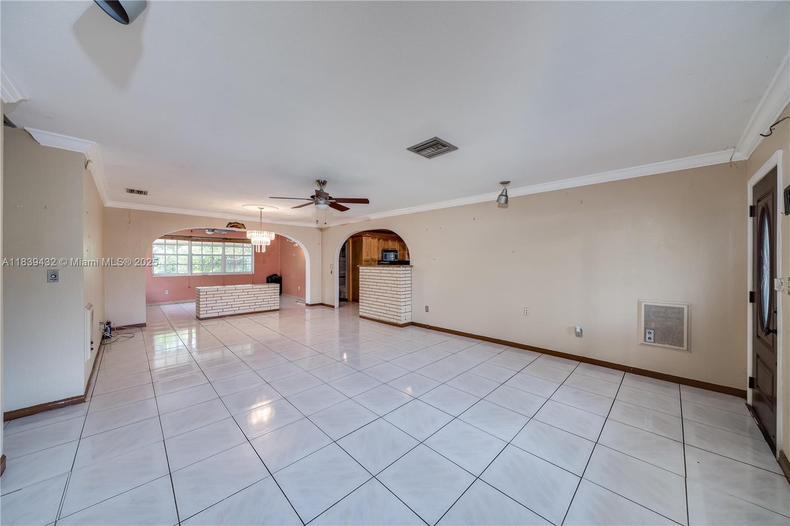 Hollywood, Florida, 33024, United States, 3 Bedrooms Bedrooms, ,2 BathroomsBathrooms,Residential,For Sale,1892932