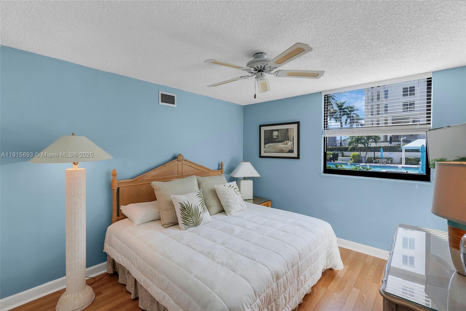 Pompano Beach, Florida, 33062, United States, 2 Bedrooms Bedrooms, ,2 BathroomsBathrooms,Residential,For Sale,1996821