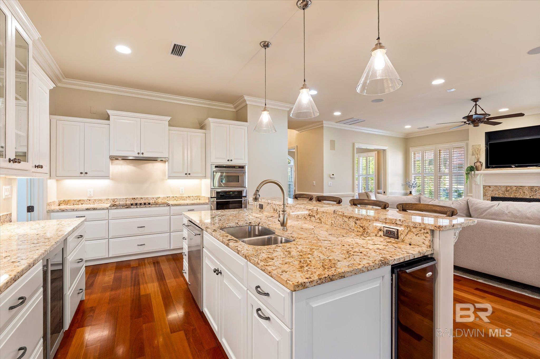 Gulf Shores, Alabama, 36542, United States, 3 Bedrooms Bedrooms, ,3 BathroomsBathrooms,Residential,For Sale,1804306