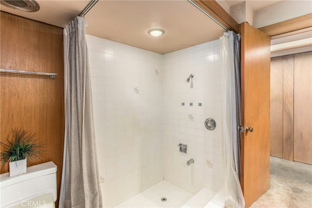 Redlands, California, 92373, United States, 4 Bedrooms Bedrooms, ,1 BathroomBathrooms,Residential,For Sale,1899993