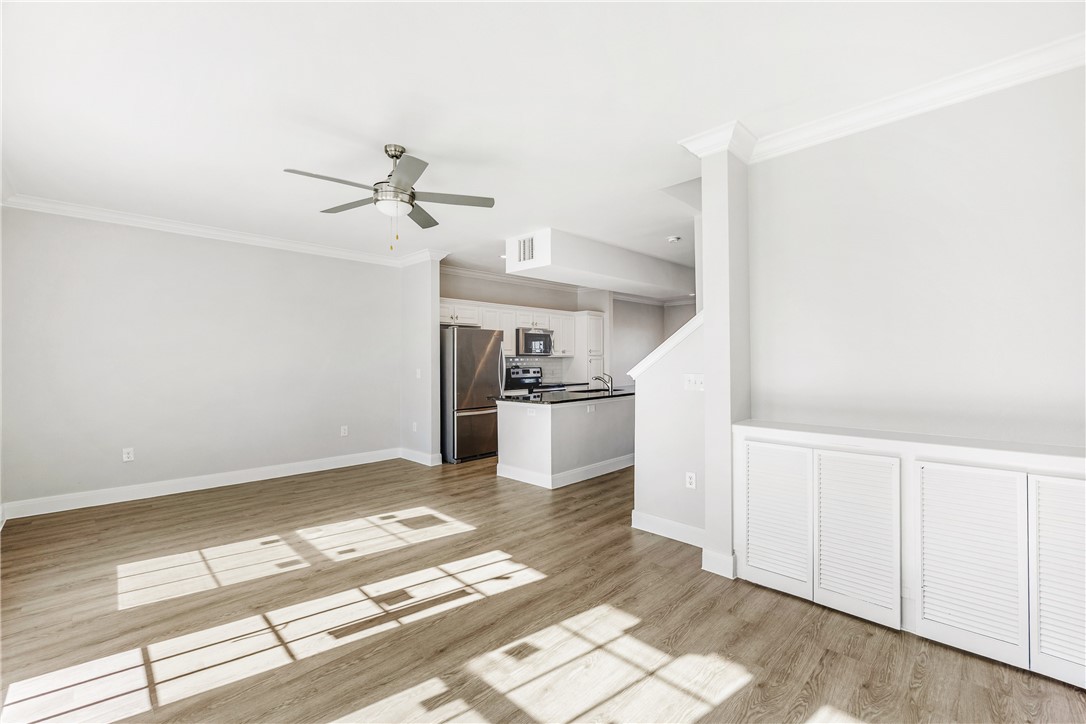 Corpus Christi, Texas, 78418, United States, 4 Bedrooms Bedrooms, ,4 BathroomsBathrooms,Residential,For Sale,1994384