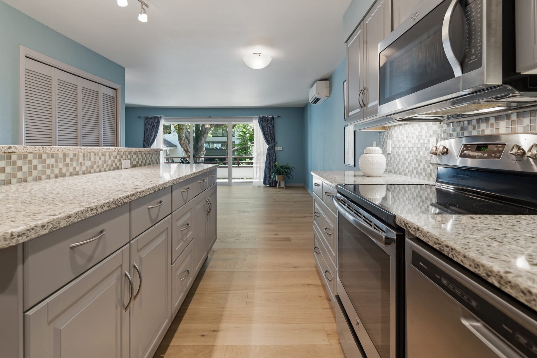  5250 S LANDING DR #105B1 Portland, OR 97239 - 物件實景