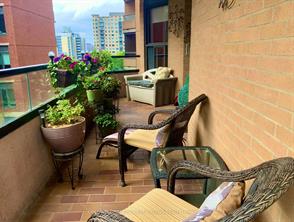 Ottawa, Ontario, K1R 7X2, CA, 2 Bedrooms Bedrooms, ,2 BathroomsBathrooms,Residential,For Sale,1925745