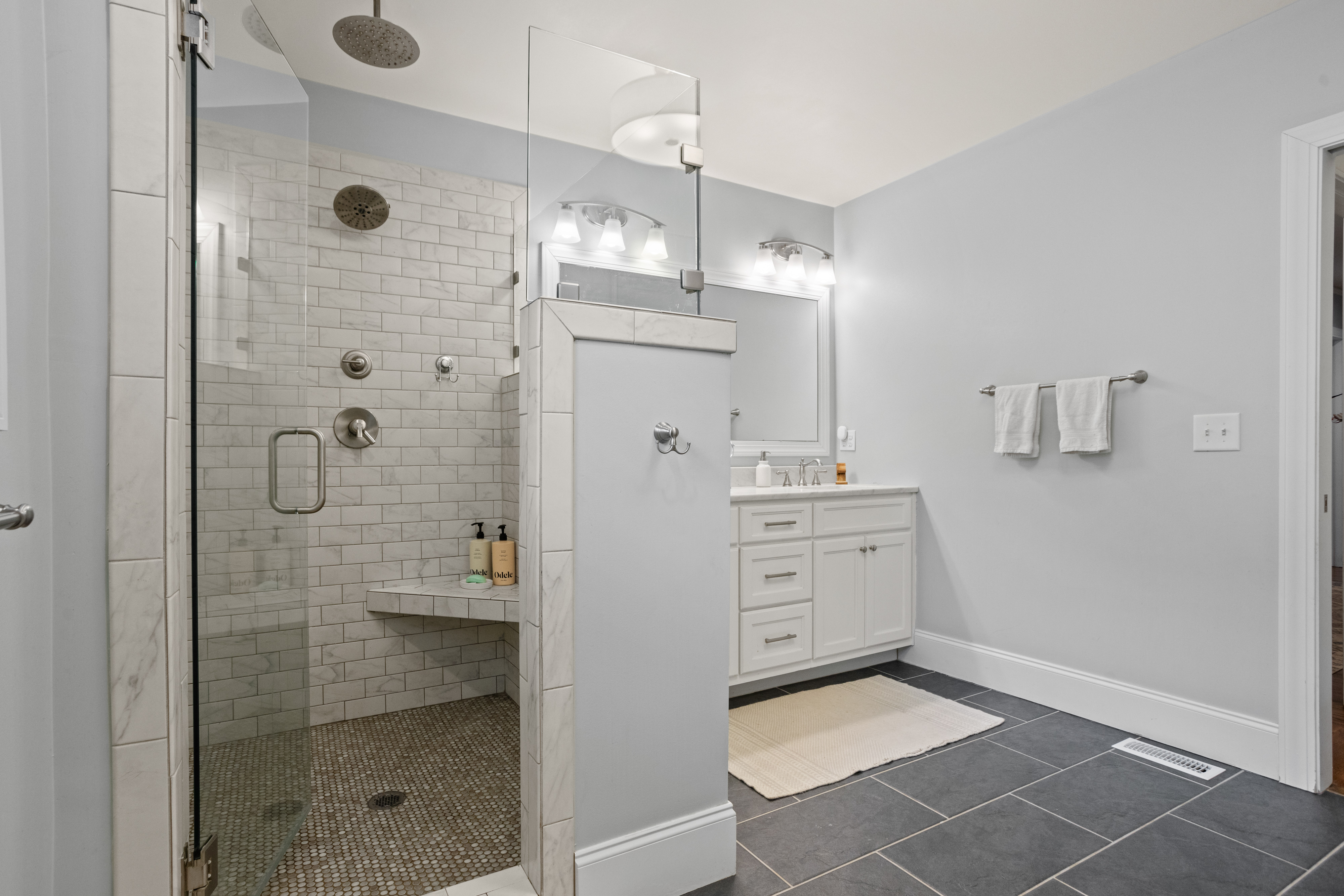  4 Waverly Court, Greenville, SC 29605 - 物件實景