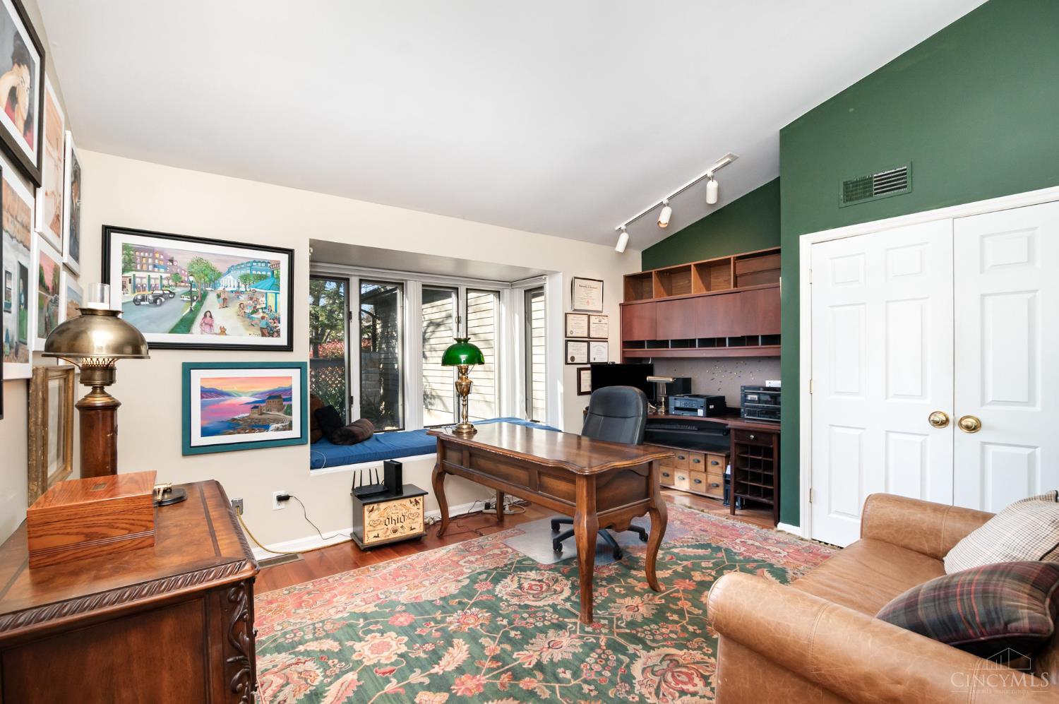 Blue Ash, Ohio, 45241, United States, 3 Bedrooms Bedrooms, ,3 BathroomsBathrooms,Residential,For Sale,2003391