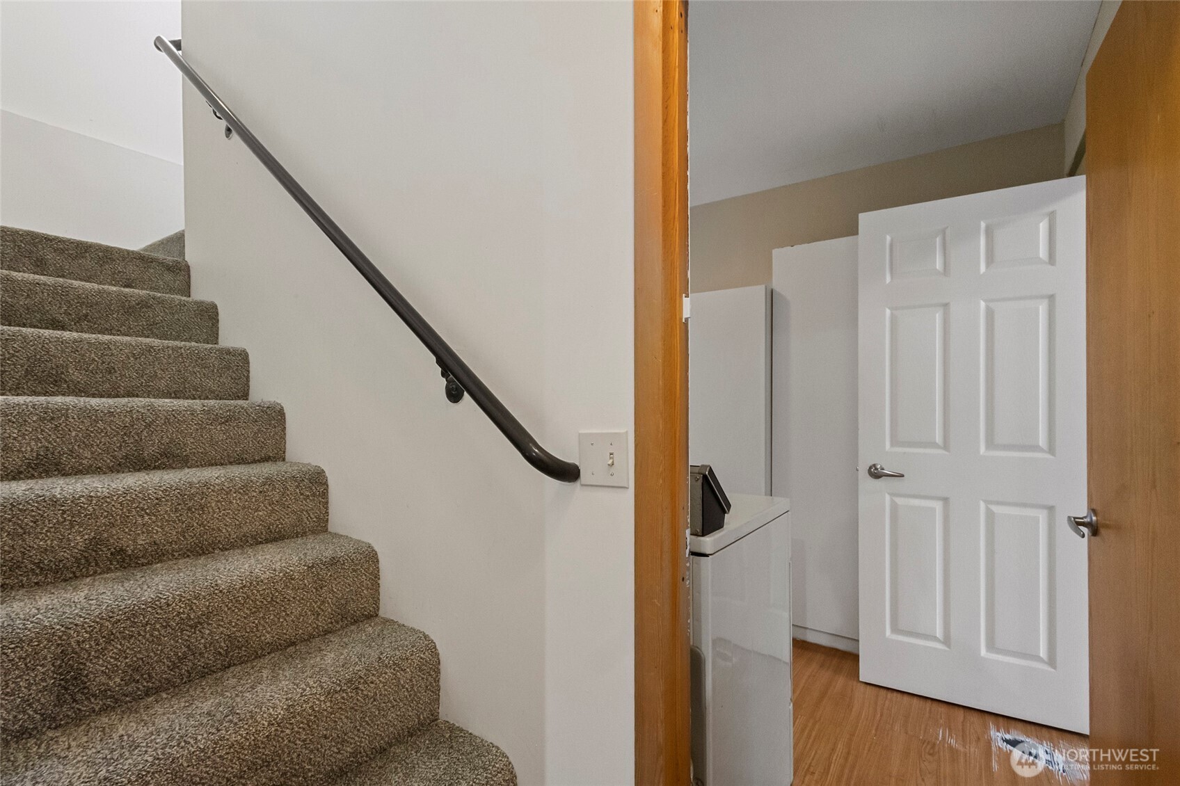 Ferndale, Washington, 98248, United States, 6 Bedrooms Bedrooms, ,2 BathroomsBathrooms,Residential,For Sale,1921640