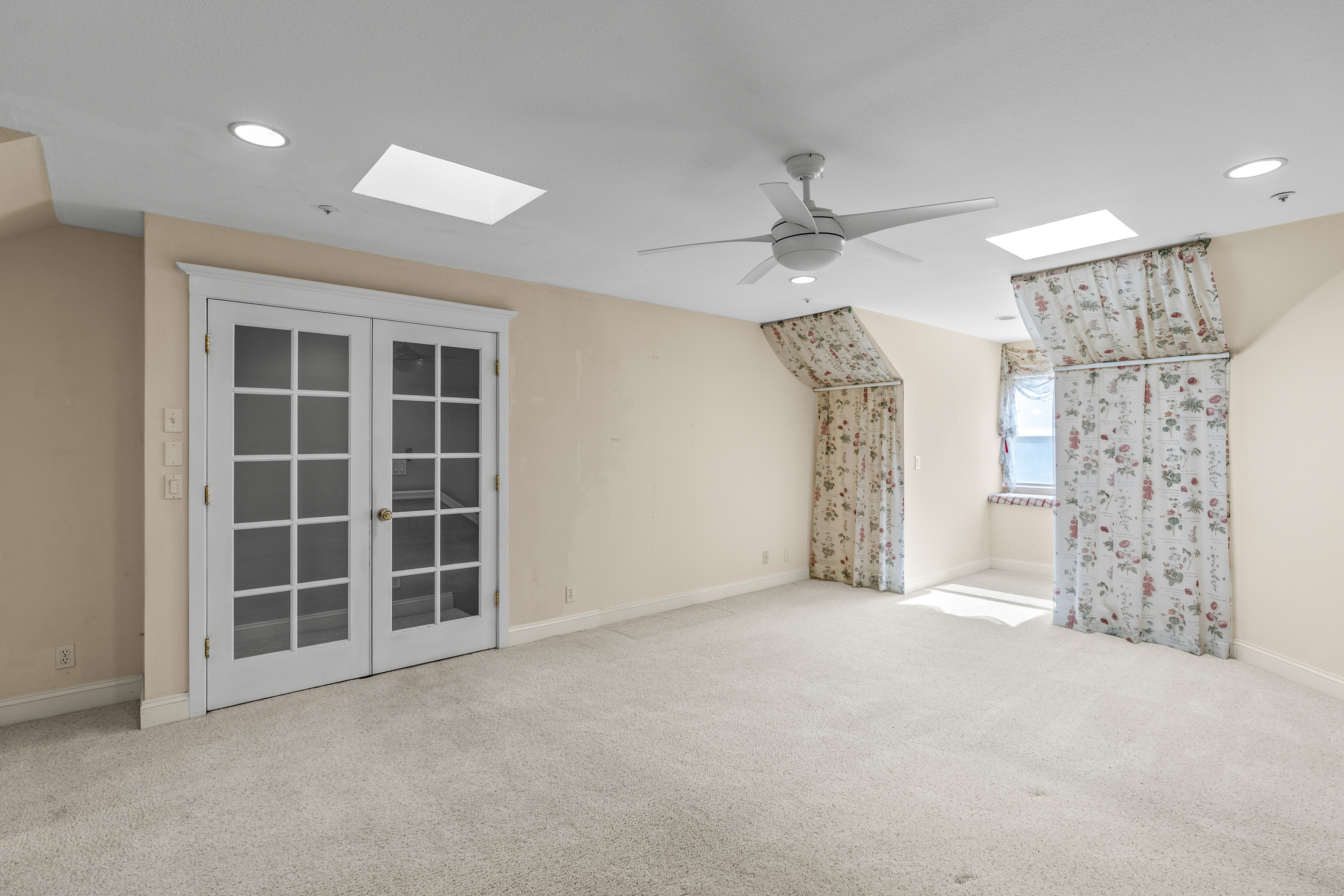  382 Lakeview Avenue Napa CA 94559 - 物件實景