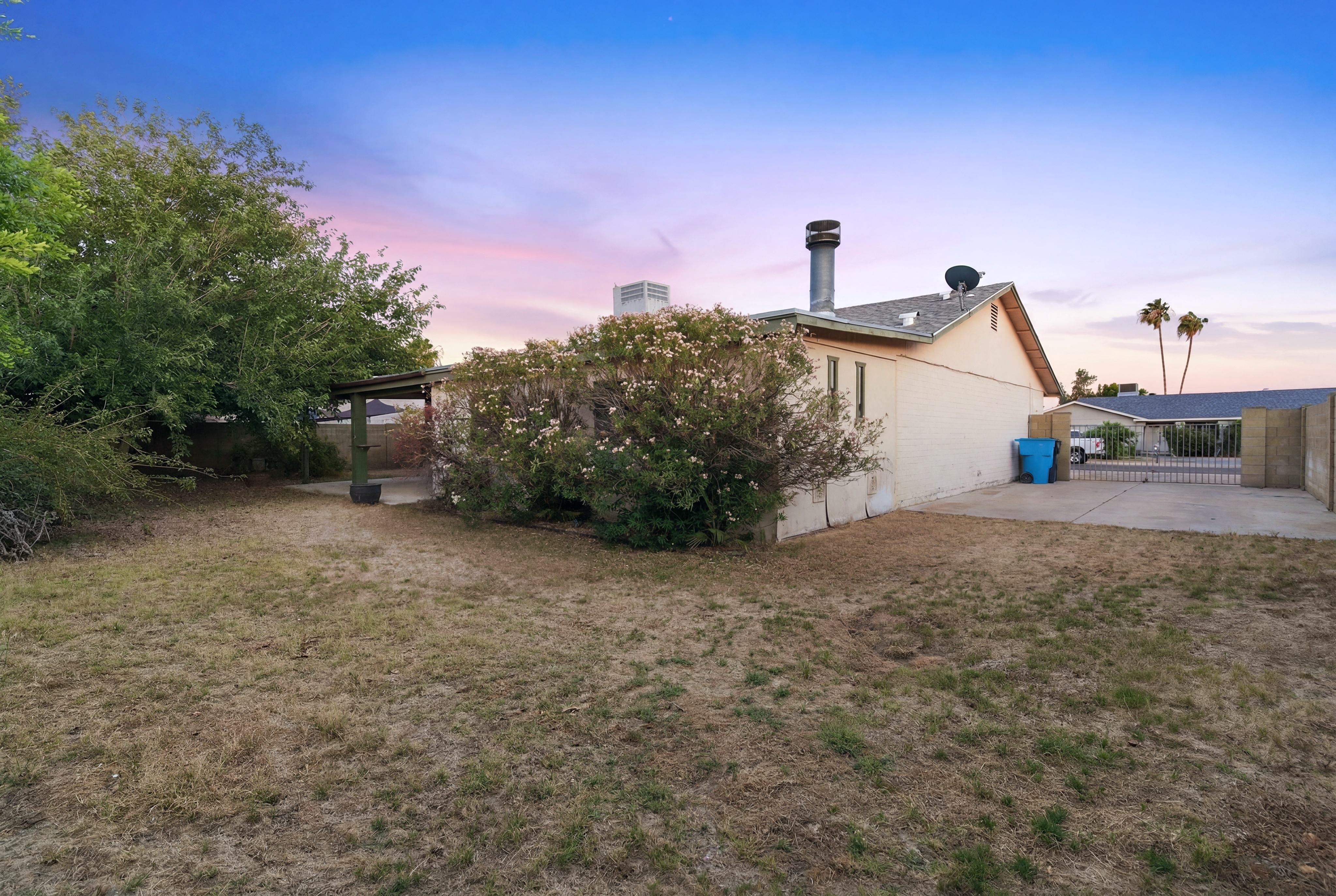 1434 West Kerry Lane  Phoenix, AZ - 物件實景