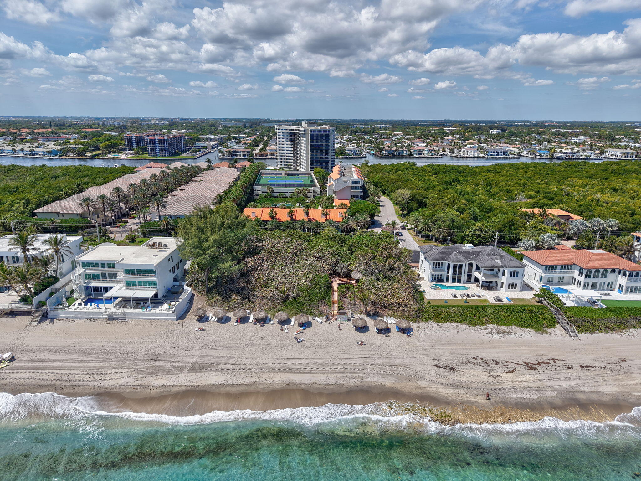 Highland Beach, Florida, 33487, United States, 2 Bedrooms Bedrooms, ,2 BathroomsBathrooms,Residential,For Sale,1746634