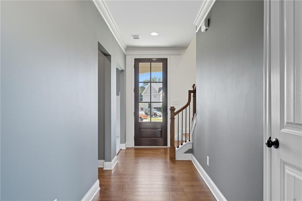 Cumming, Georgia, 30040, United States, 6 Bedrooms Bedrooms, ,5 BathroomsBathrooms,Residential,For Sale,1974767