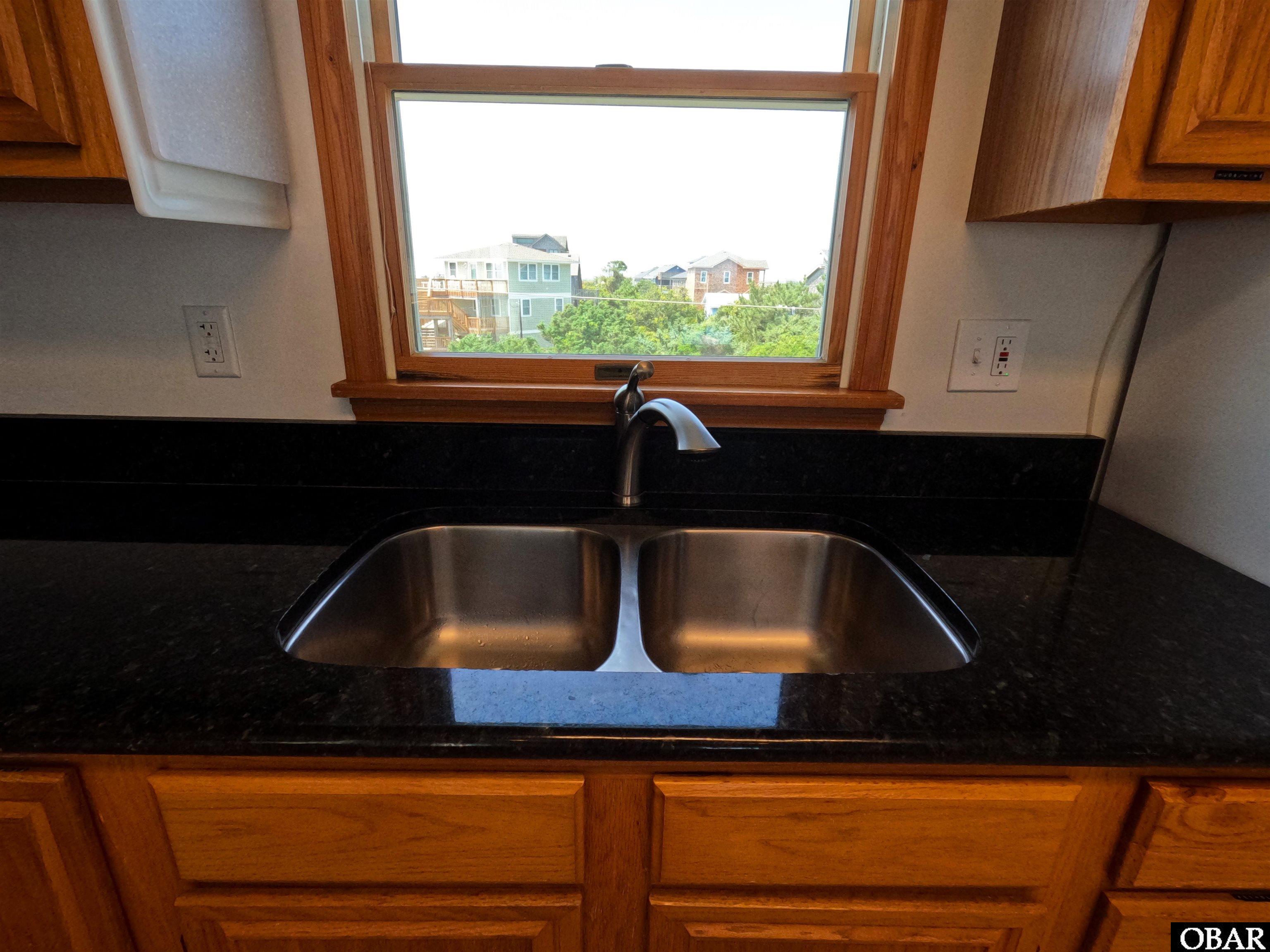 Hatteras, North Carolina, 27943, United States, 3 Bedrooms Bedrooms, ,2 BathroomsBathrooms,Residential,For Sale,2010738