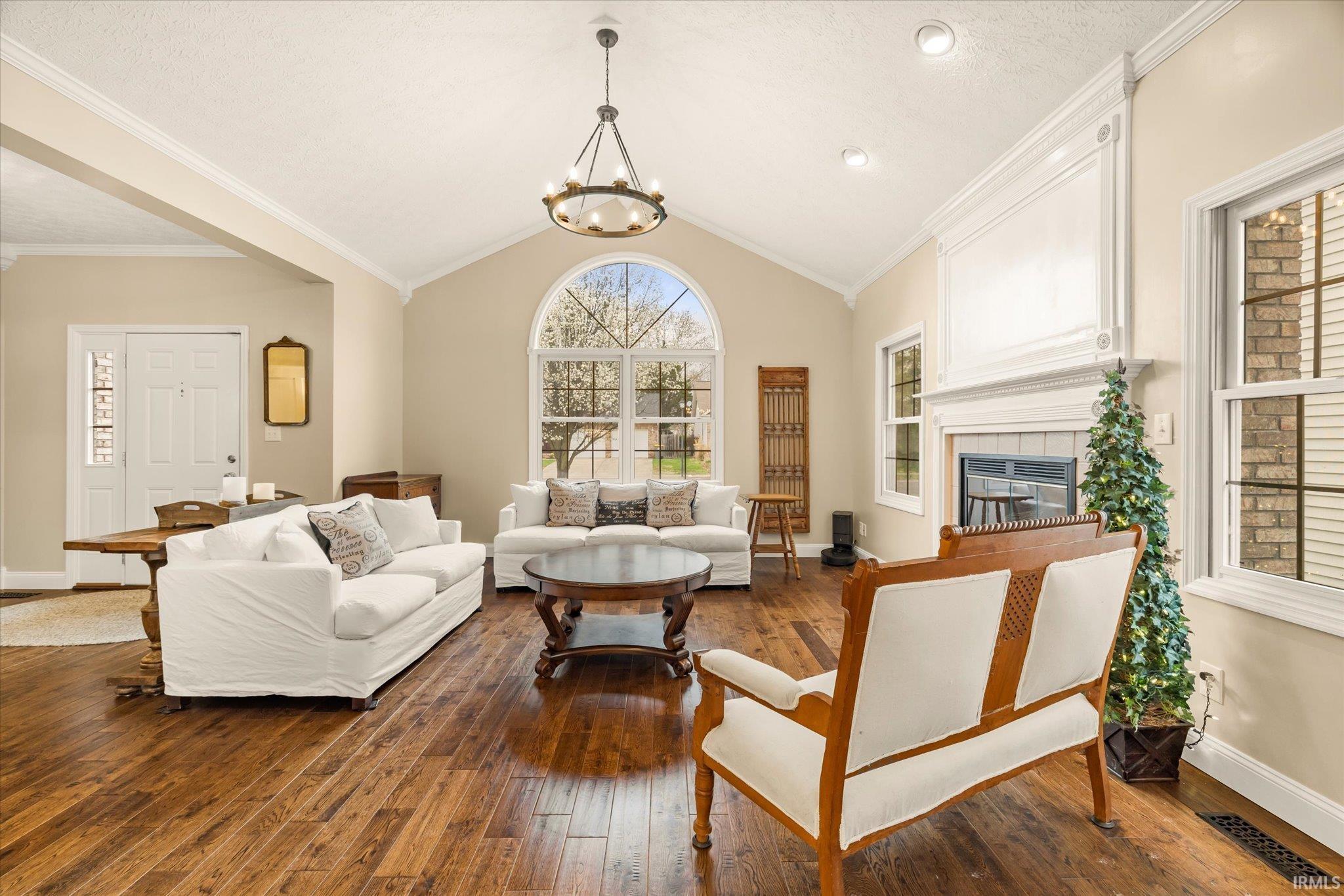 Bloomington, Indiana, 47401, United States, 4 Bedrooms Bedrooms, ,4 BathroomsBathrooms,Residential,For Sale,1978247