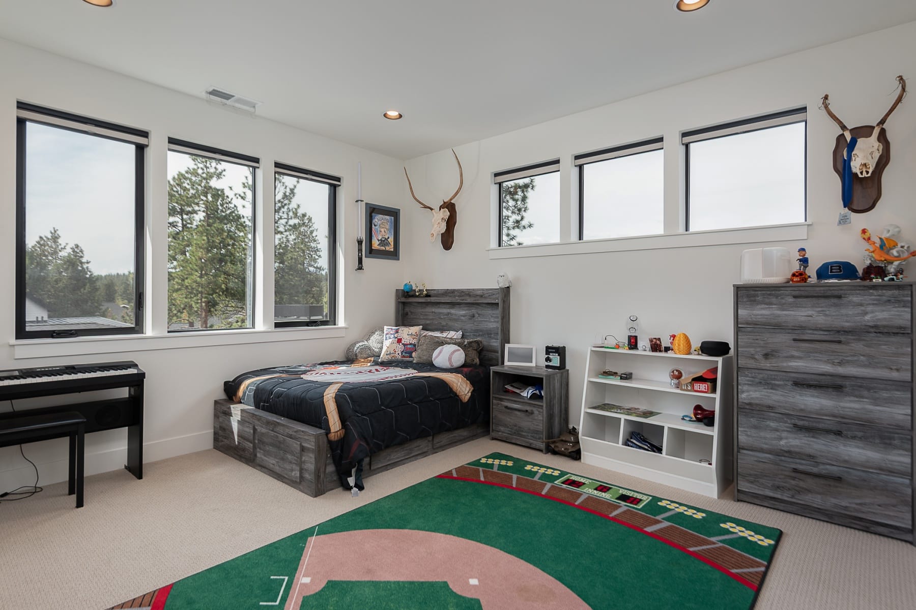  2963 NW Polarstar Avenue Bend, OR 97703 - 物件實景