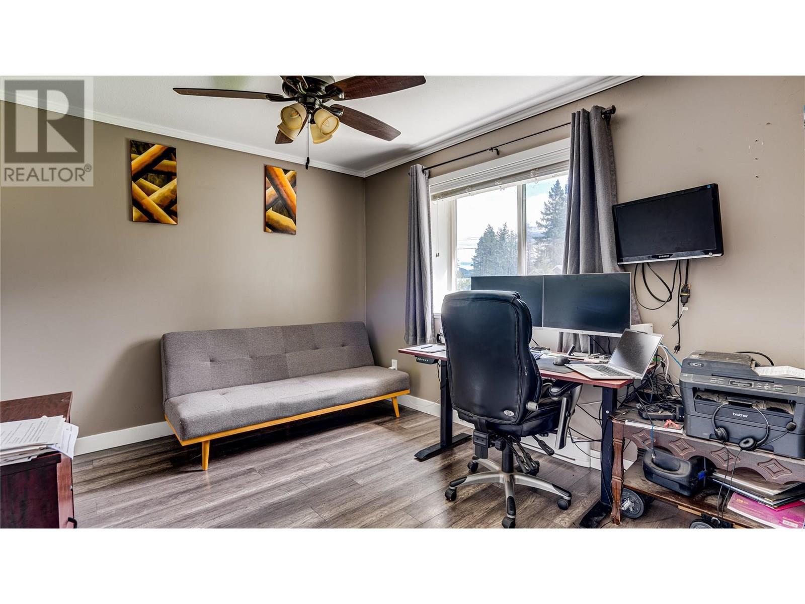 KELOWNA, British Columbia, V1Z 3W5, CA, 2 Bedrooms Bedrooms, ,2 BathroomsBathrooms,Residential,For Sale,1897605