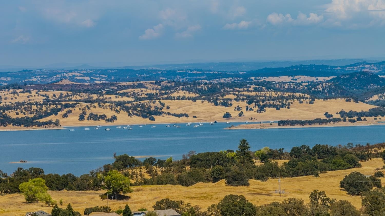 Wallace, California, 95254, United States, 4 Bedrooms Bedrooms, ,3 BathroomsBathrooms,Residential,For Sale,1976011