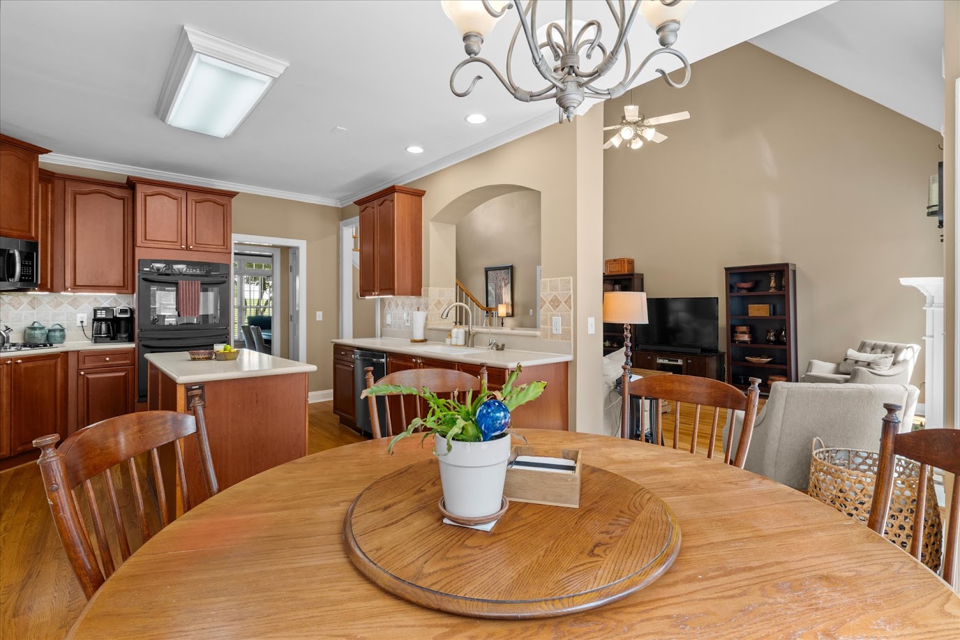 Villa Rica, Georgia, 30180, United States, 6 Bedrooms Bedrooms, ,4 BathroomsBathrooms,Residential,For Sale,1983769