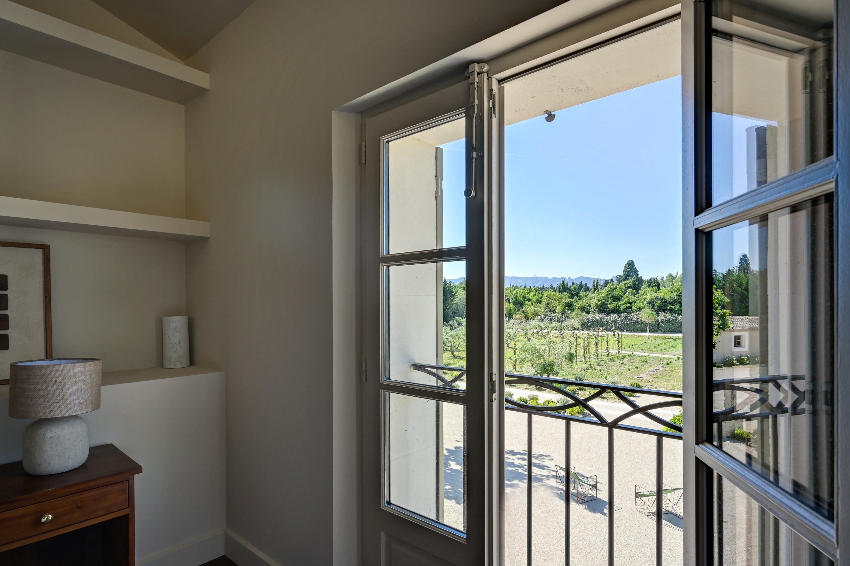  Exclusive listing. Saint Rémy de Provence, superb renovated property located 5 … - 物件實景