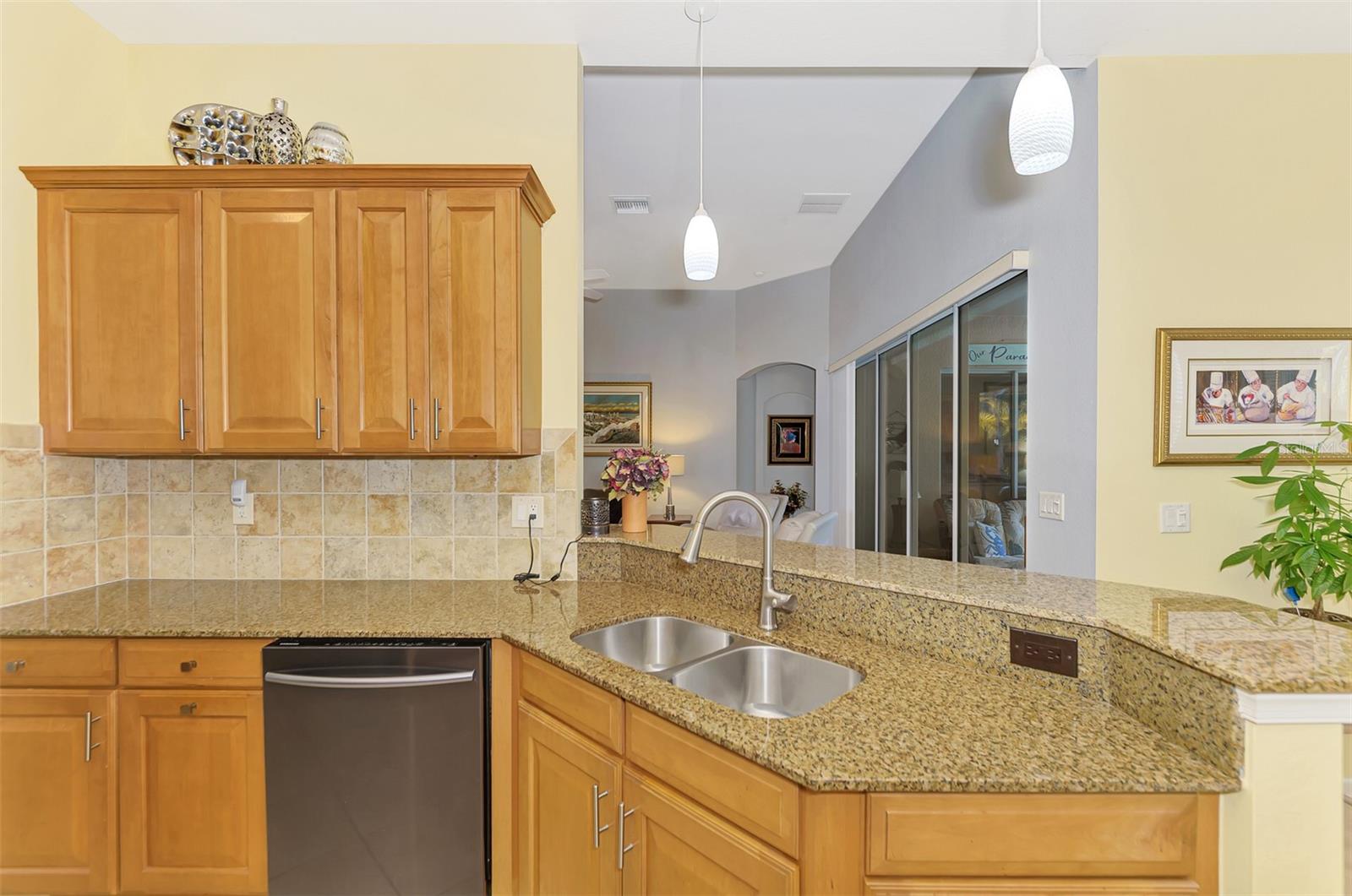 PORT CHARLOTTE, Florida, 33953, United States, 3 Bedrooms Bedrooms, ,2 BathroomsBathrooms,Residential,For Sale,1988529