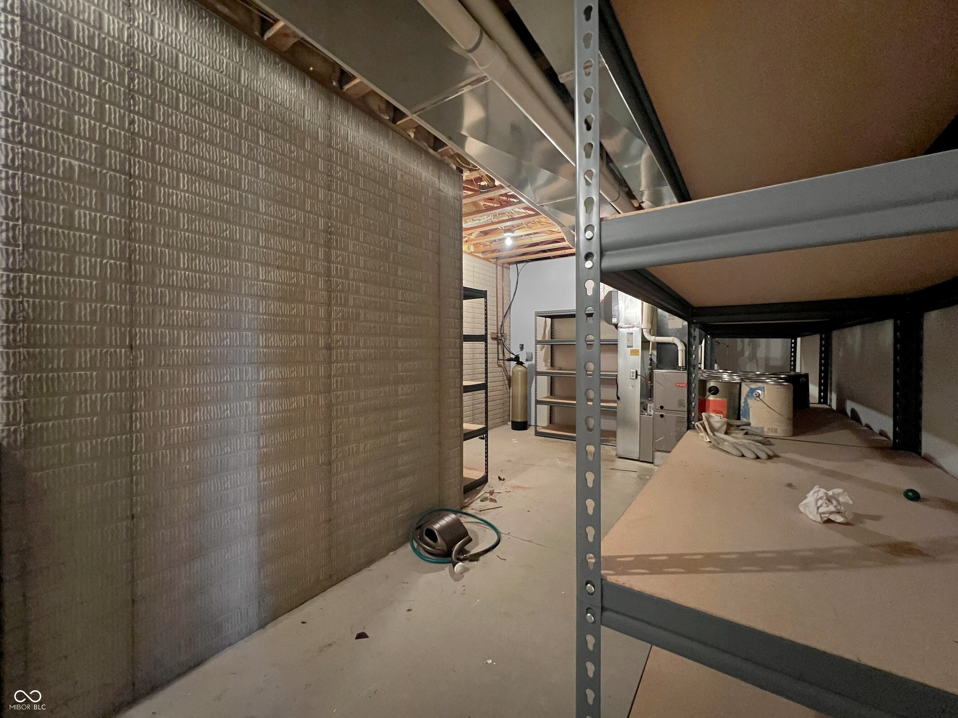 Columbus, Indiana, 47201, United States, 3 Bedrooms Bedrooms, ,3 BathroomsBathrooms,Residential,For Sale,1977125