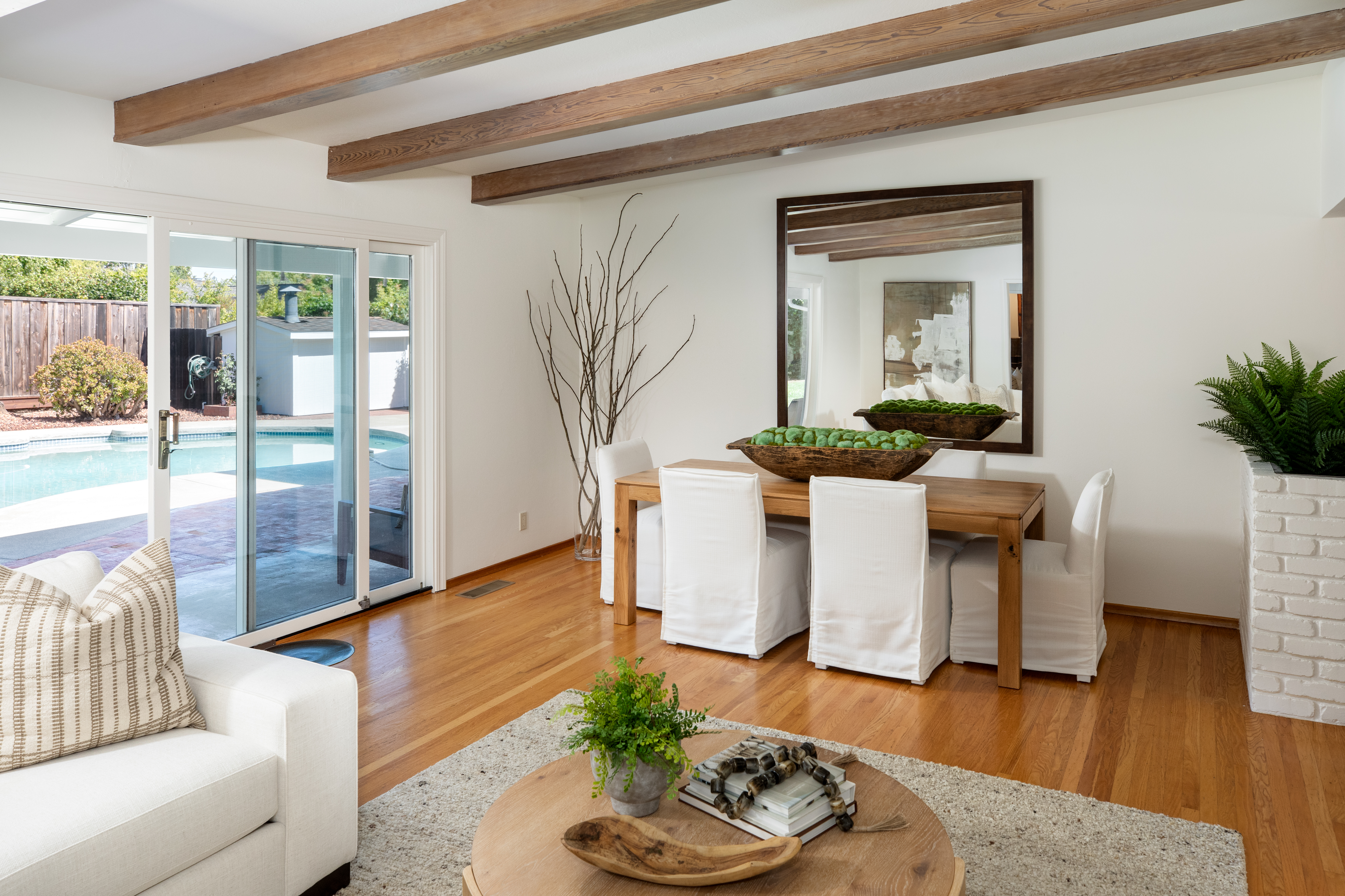  Lovely Los Altos Living - 物件實景