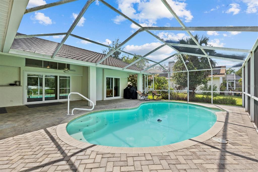 Tarpon Springs, Florida, 34689, United States, 3 Bedrooms Bedrooms, ,2 BathroomsBathrooms,Residential,For Sale,1941814