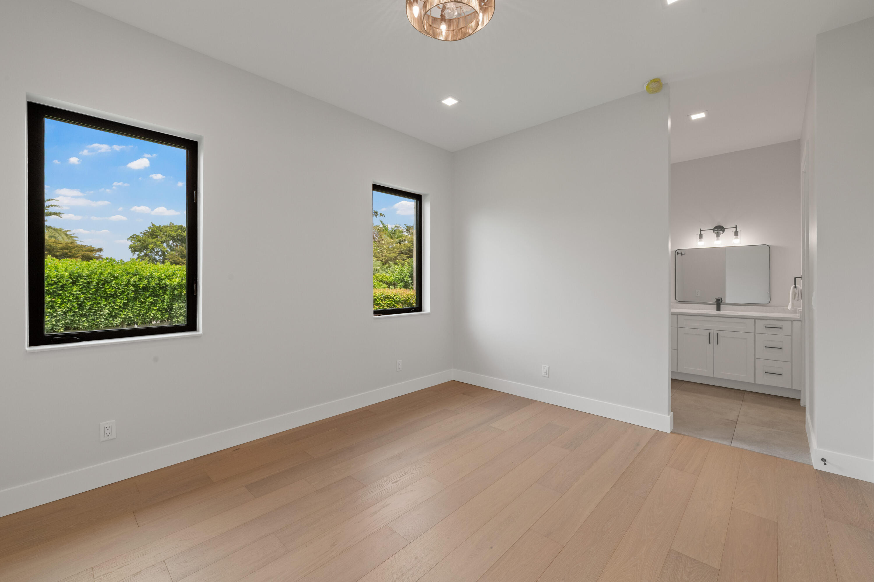  3585 Aiken Court - 物件實景