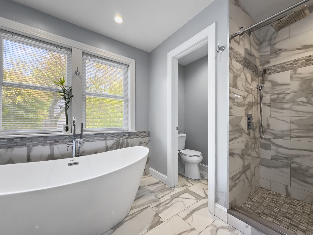 North Andover, Massachusetts, 01845, United States, 3 Bedrooms Bedrooms, ,4 BathroomsBathrooms,Residential,For Sale,2005973