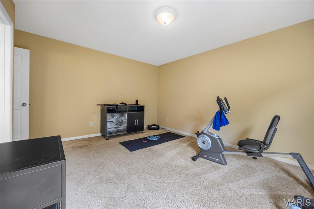 Wentzville, Missouri, 63385, United States, 4 Bedrooms Bedrooms, ,3 BathroomsBathrooms,Residential,For Sale,1991538