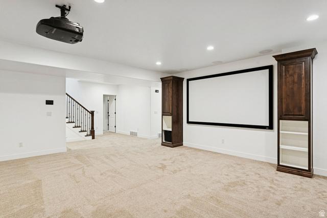 Kaysville, Utah, 84037, United States, 5 Bedrooms Bedrooms, ,4 BathroomsBathrooms,Residential,For Sale,1987115