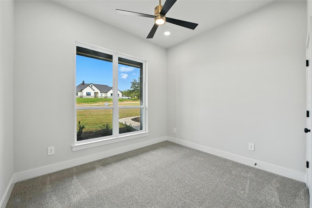 Weatherford, Texas, 76088, United States, 4 Bedrooms Bedrooms, ,3 BathroomsBathrooms,Residential,For Sale,1939670