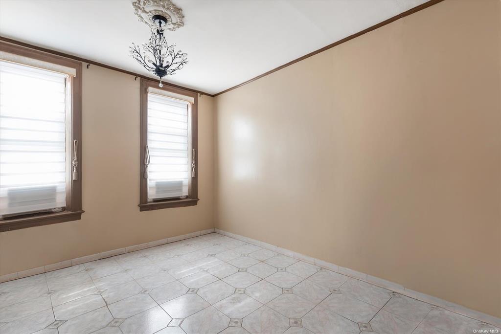 Brooklyn, New York, 11204, United States, 5 Bedrooms Bedrooms, ,3 BathroomsBathrooms,Residential,For Sale,1809100