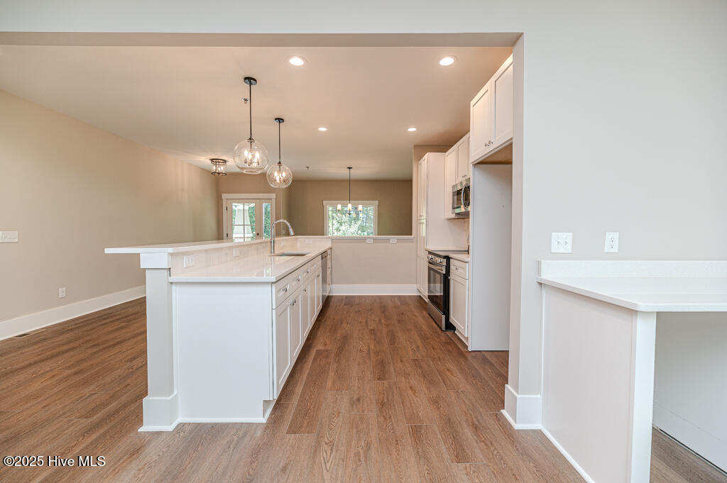 Pinehurst, North Carolina, 28374, United States, 4 Bedrooms Bedrooms, ,4 BathroomsBathrooms,Residential,For Sale,1896102