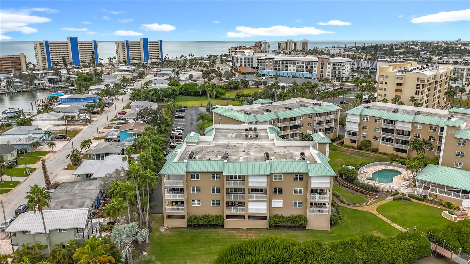 Madeira Beach, Florida, 33708, United States, 2 Bedrooms Bedrooms, ,2 BathroomsBathrooms,Residential,For Sale,1985682