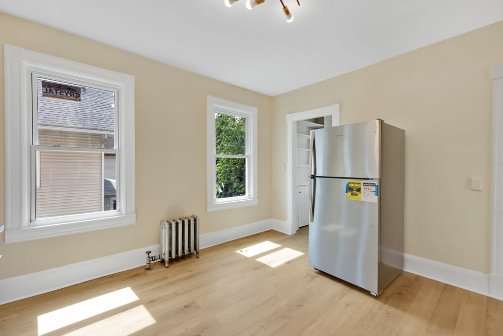 Springfield, Massachusetts, 01108, United States, 7 Bedrooms Bedrooms, ,2 BathroomsBathrooms,Residential,For Sale,2040283